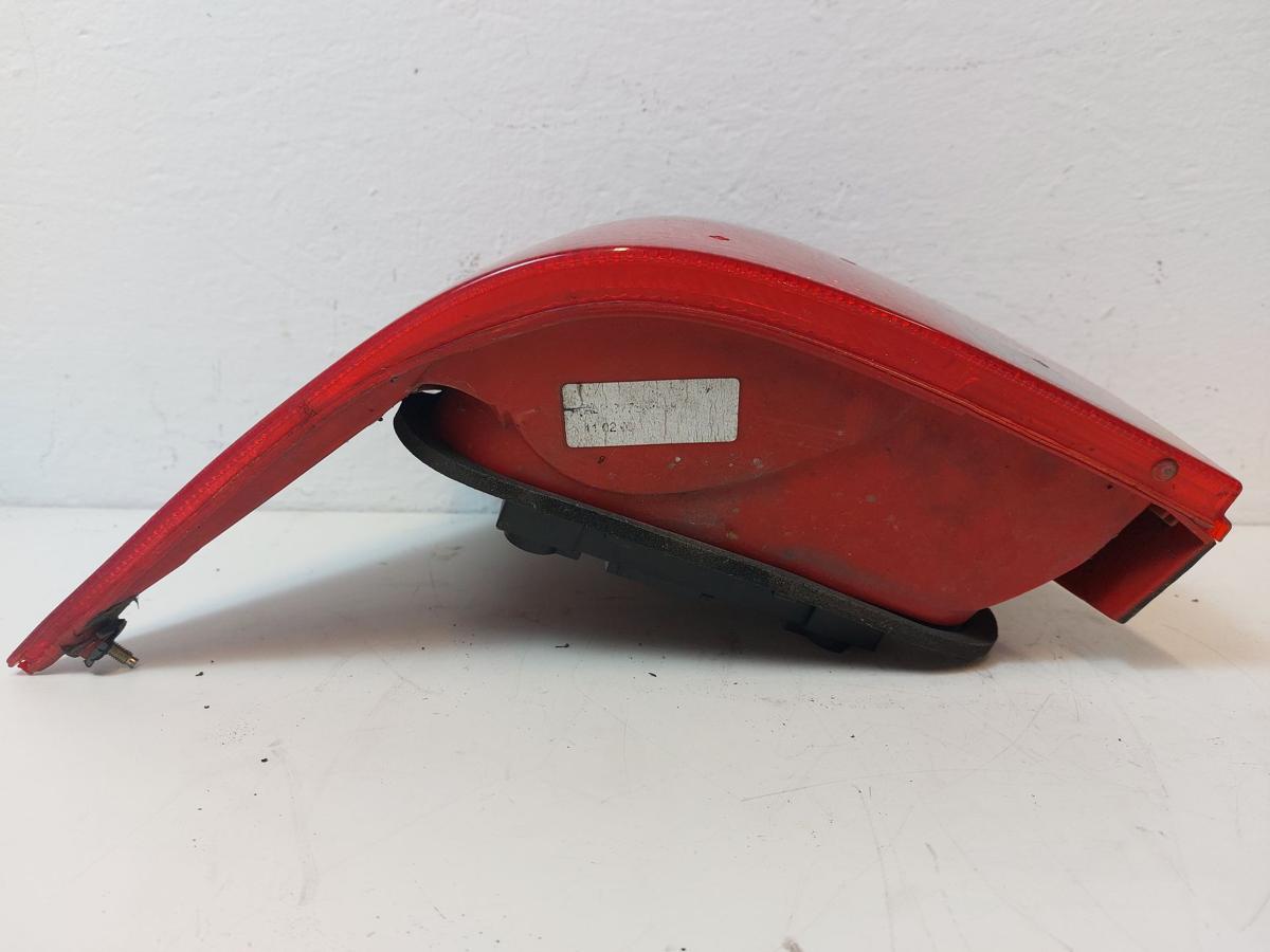 VW Golf 4 1J R&uuml;ckleuchte links R&uuml;cklicht Heckleuchte 3 oder 5 t&uuml;rer rot weiss