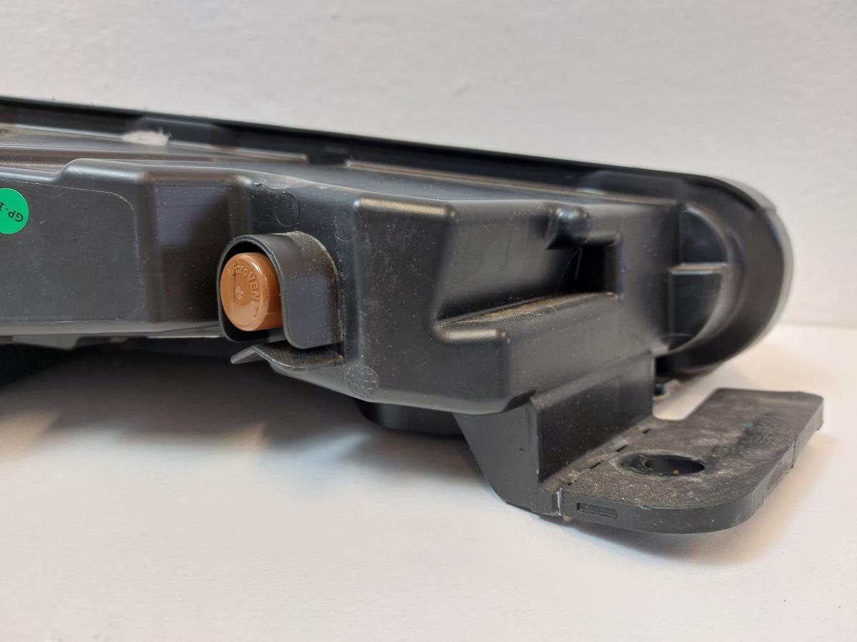 NIO EL6 Elektro SUV LED Tagfahrleuchte vorn links Tagfahrlicht Voll LED