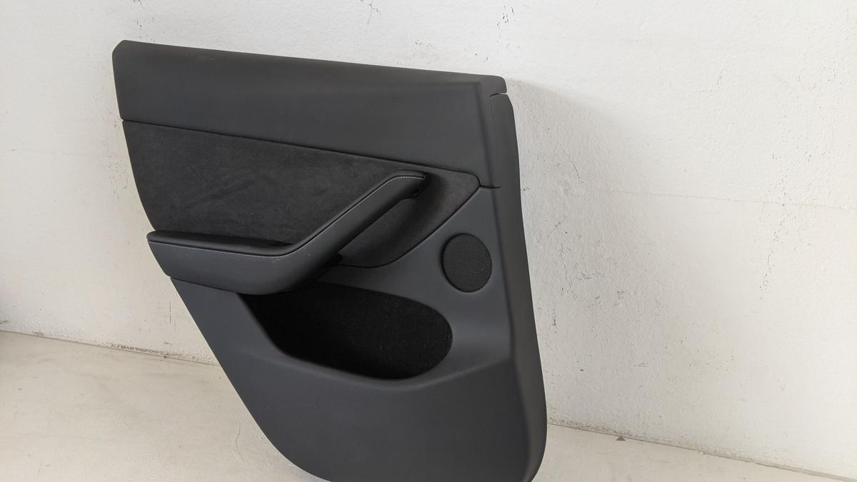 Tüververkleidung Innenverkleidung hinten links Alcantara Kunstled Tesla Model Y