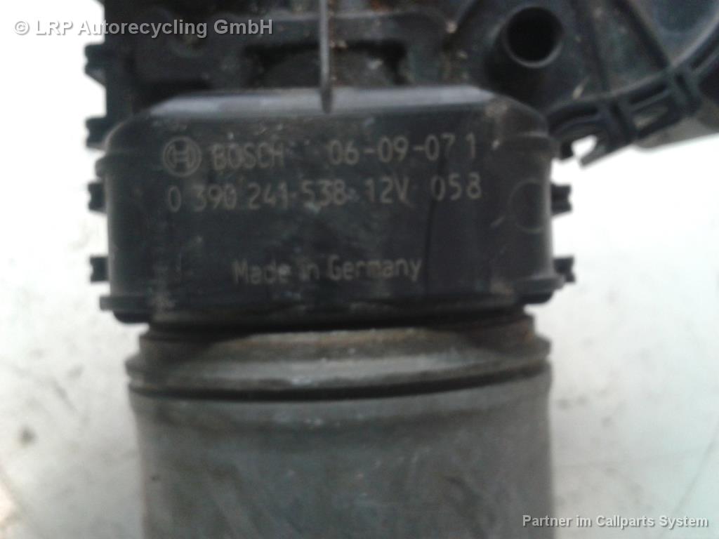 Opel Astra H BJ2007 original Wischermotor vorn ohne Gestänge 0390241538 BOSCH