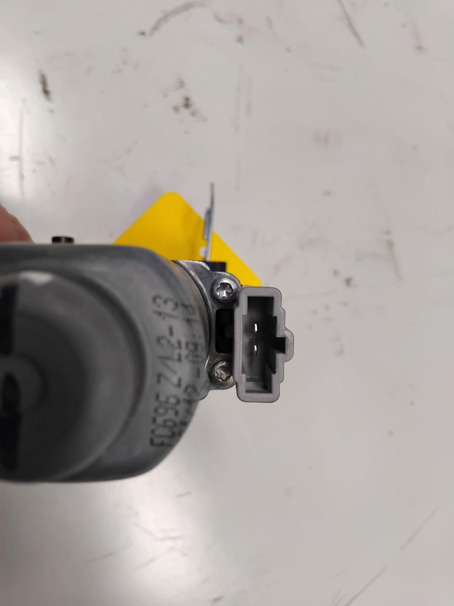 Skoda Citigo original Fensterhebermotor vorn rechts BJ2012 6RU959801