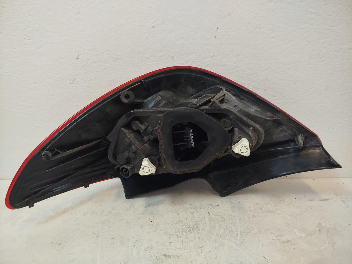 Opel Corsa D R&uuml;ckleuchte Schlussleuchte R&uuml;cklicht Lampe hinten links 5 T&uuml;rer