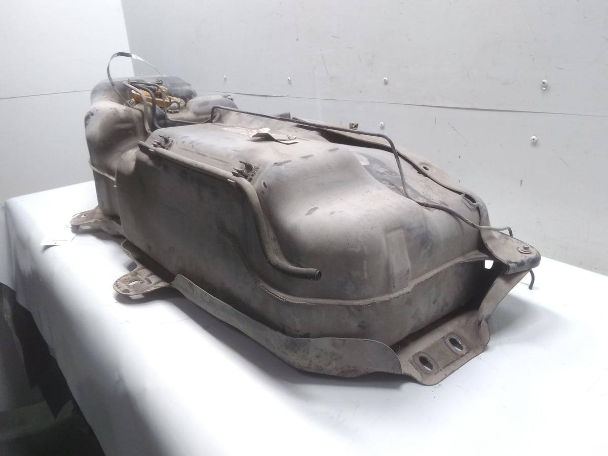 Range Rover Sport 1 L320 original Kraftstoffbeh&auml;lter Dieseltank 3.6TD Bj.2009