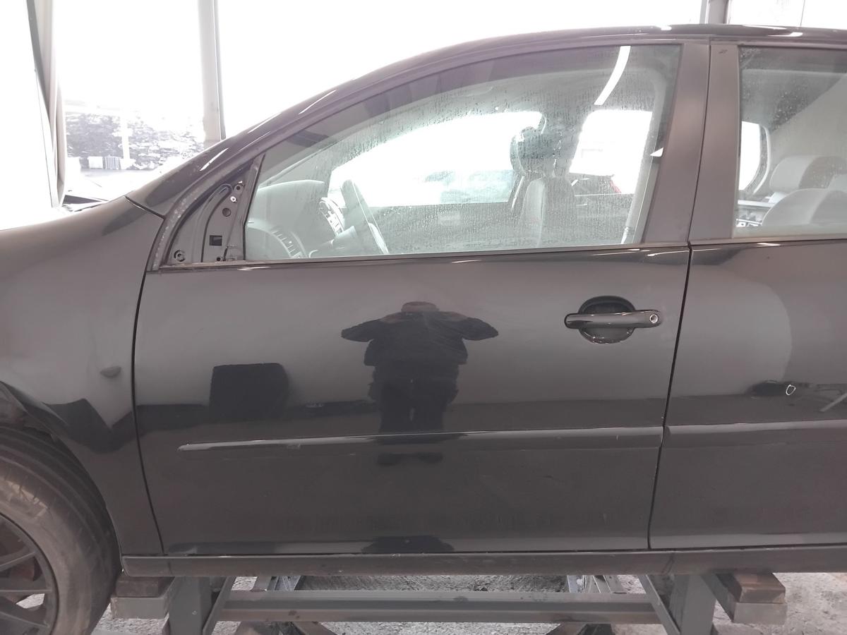 VW Golf 5 1K T&uuml;r vorn links Fahrert&uuml;r 5-T&uuml;rer L041 brillantschwarz uni BJ2006