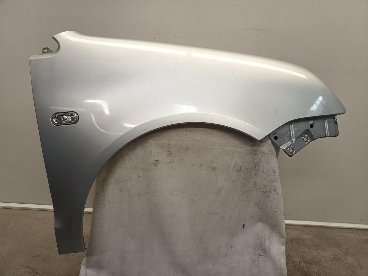 VW Polo 9N1 orig Kotflügel vorn rechts Beifahrerseite LA7W Reflexsilber Bj 2002