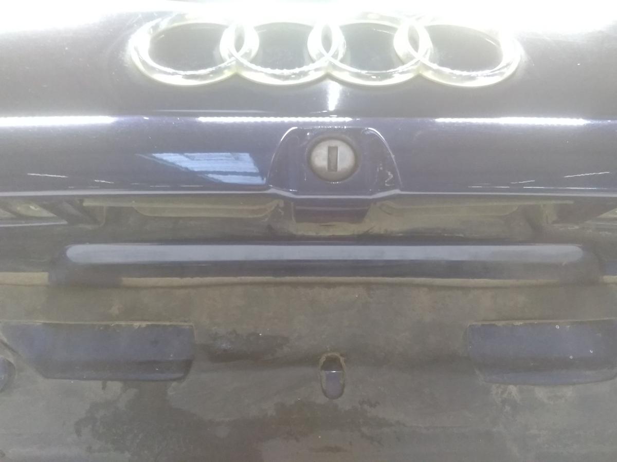 Audi A3 8L Bj.1999 original Heckklappe mit Heckscheibe LZ5K-santorinblaumetallic