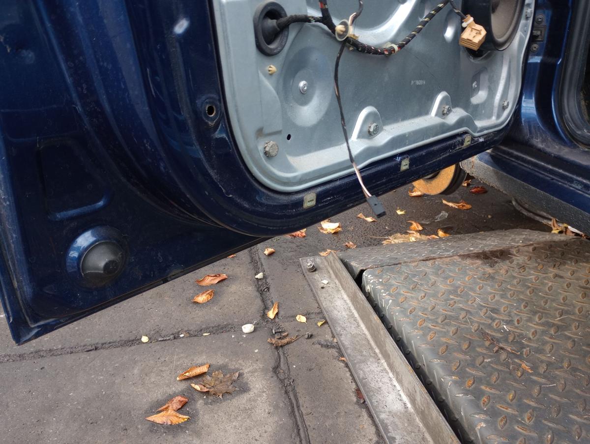 Skoda Fabia 6Y original Tür vorne links F5Q Blau Baujahr 2006 Skoda Fabia 6Y original Tür vorne links F5Q Blau Baujahr 2006