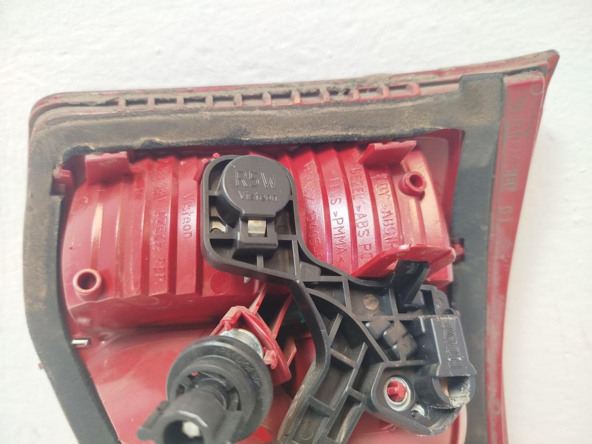 Citroen C5 R R&uuml;ckleuchte innen links Heckklappenteil Kombi Visteon OEM