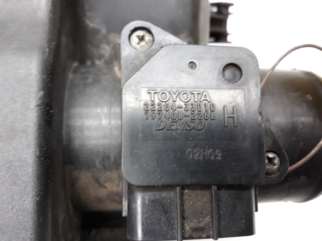 Toyota Yaris Luftfilterkasten Luftmengenmesser 22204-33010 original BJ2006