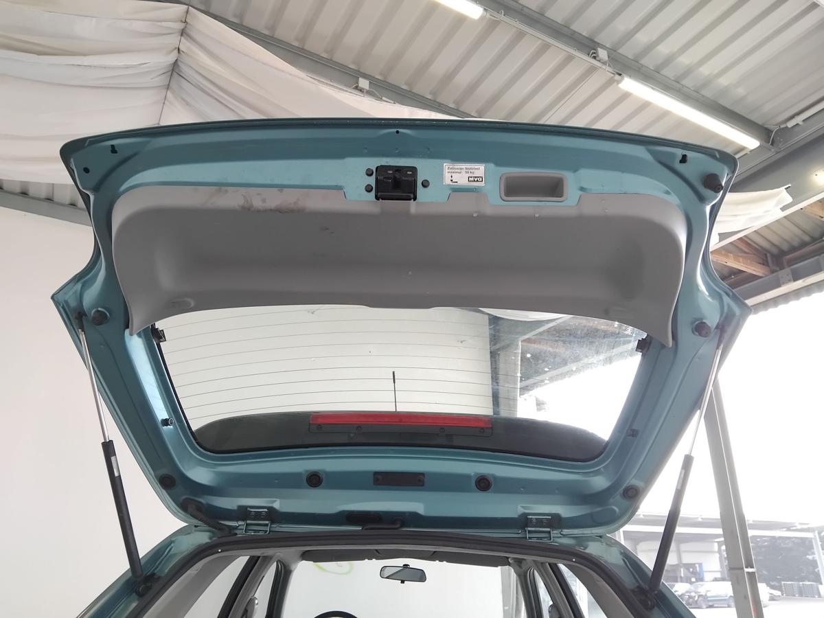 Mazda 323 F BJ Heckklappe mit Heckscheibe 5t&uuml;rig Flie&szlig;heck BJ2001 23G orient green pear