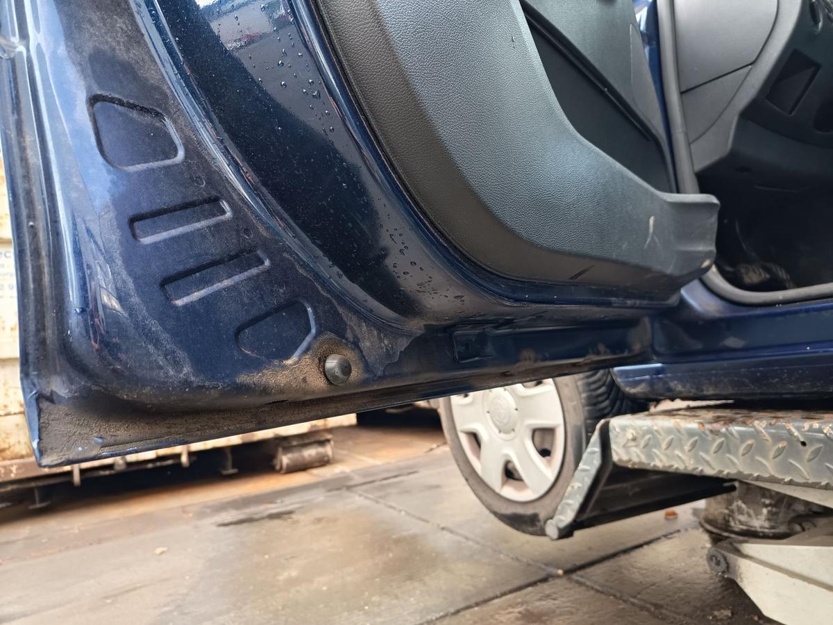Skoda Fabia 5J orig Tür vorn links Fahrertür LF5Q Blau Bj 2009