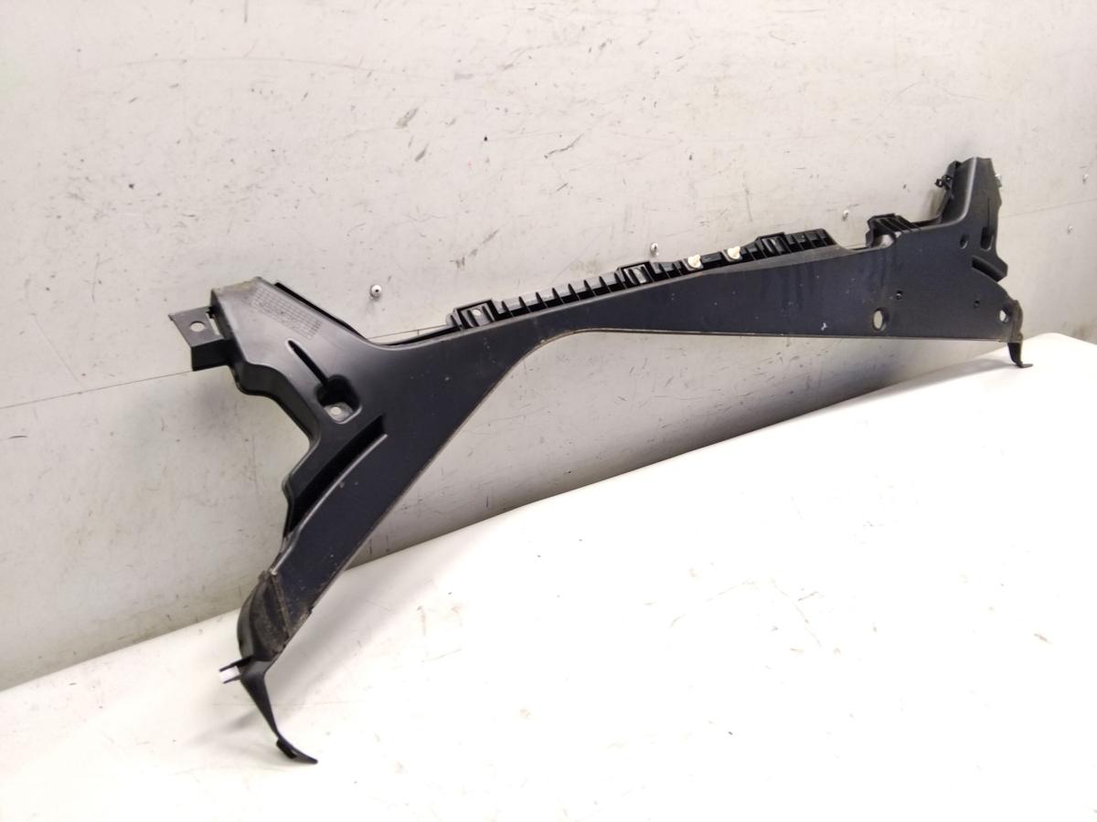 Tesla Model Y orig Plastikabdeckung Blende Windlauf schwarz unlackiert BJ2023