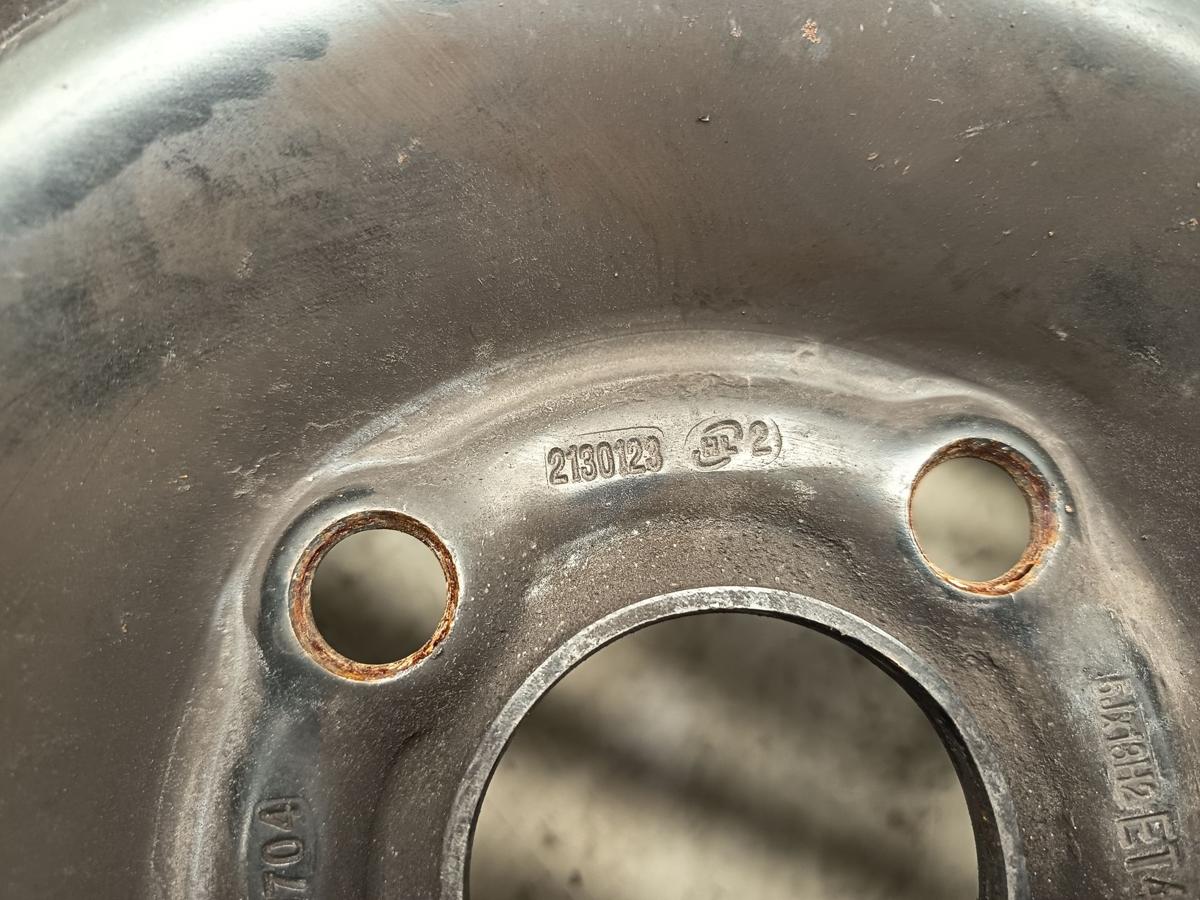 Opel Corsa C orig Satz Stahlfelgen mit Reifen 5x13 ET 43 mit Radkappen Bj 2004