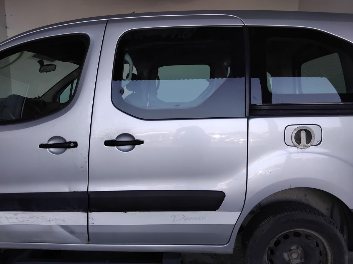 Peugeot Partner Tepee 2 Schiebet&uuml;r links mit Scheibe BJ2009 EZR aluminiumgrau