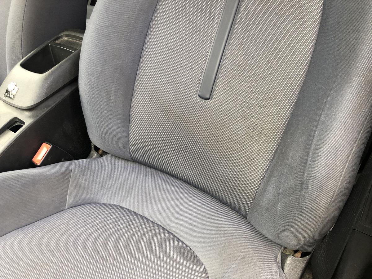 Fiat Bravo 198 Sitz vorn links Fahrersitz Stoff mit Muster ohne Heizung