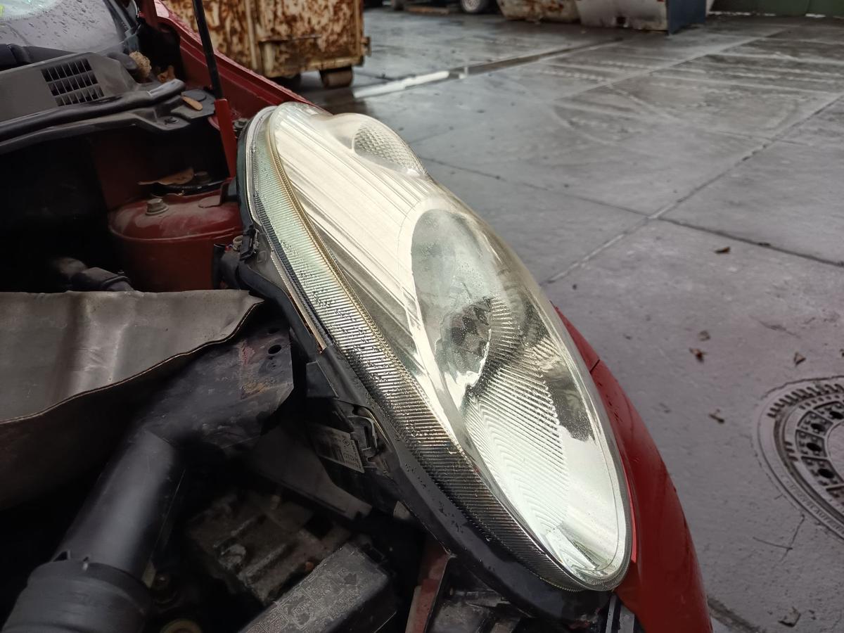 Nissan Micra K12 original Scheinwerfer links Halogen/Haupt/Licht/Front Bj 2005