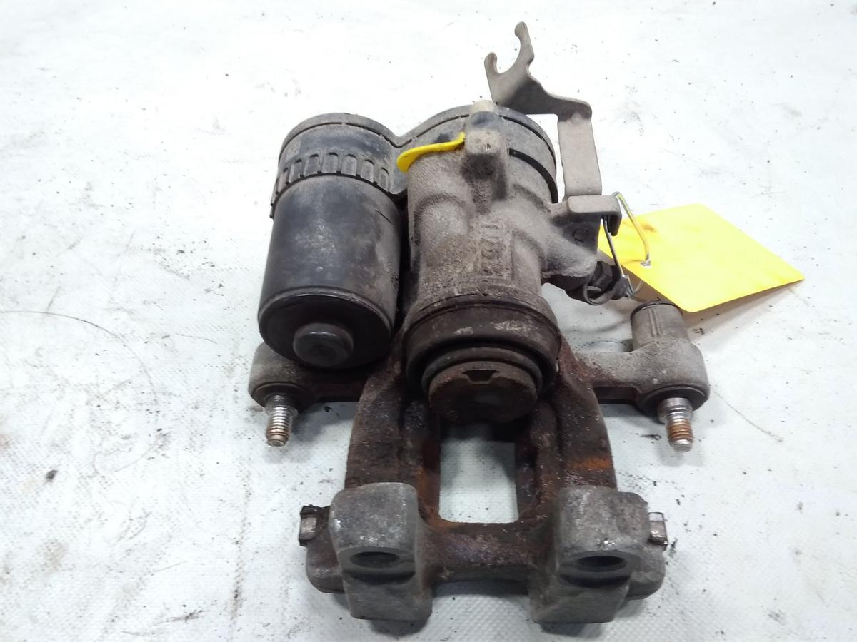 BMW i3 original Bremssattel Hinterachse rechts mit Stellmotor Parkbremse Bj.2015