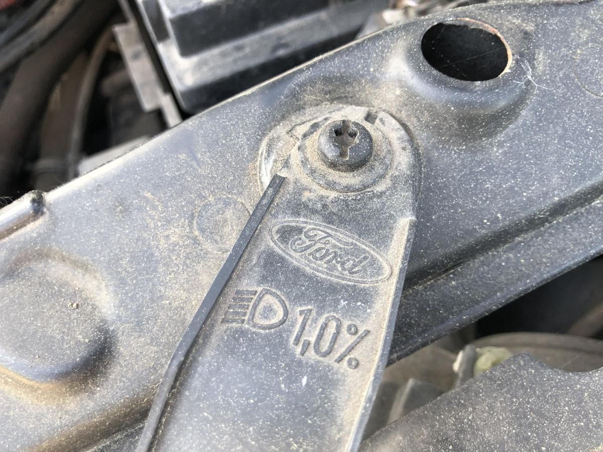 Ford Fusion JU2 Scheinwerfer links Hauptscheinwerfer Halogen Tr&uuml;bung 02 bis 05