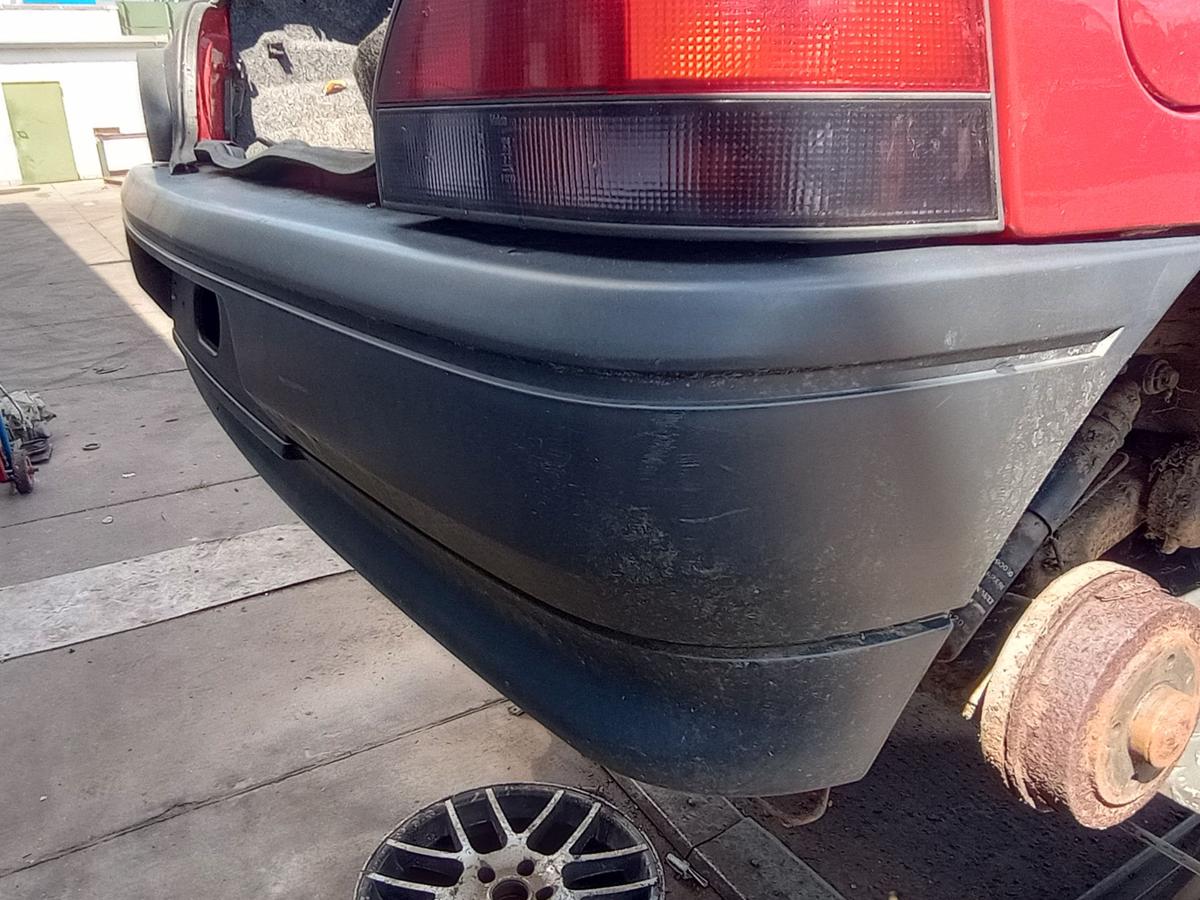 Renault Clio I original Stoßstange Stossfänger hinten unlackiert Bj 1993