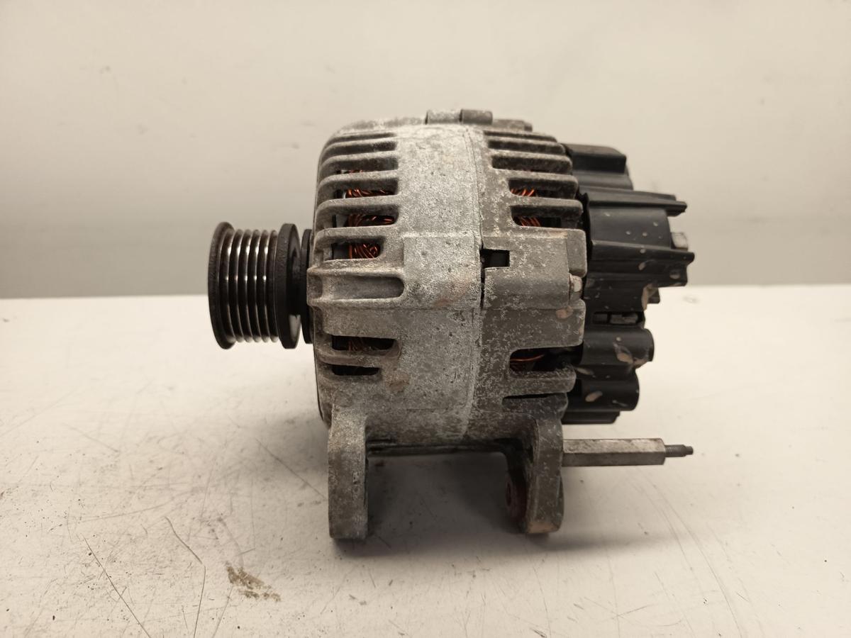 VW Golf VI 6 Bj 2009 original Lichtmaschine Generator 1,4L 59KW Benzin 110A