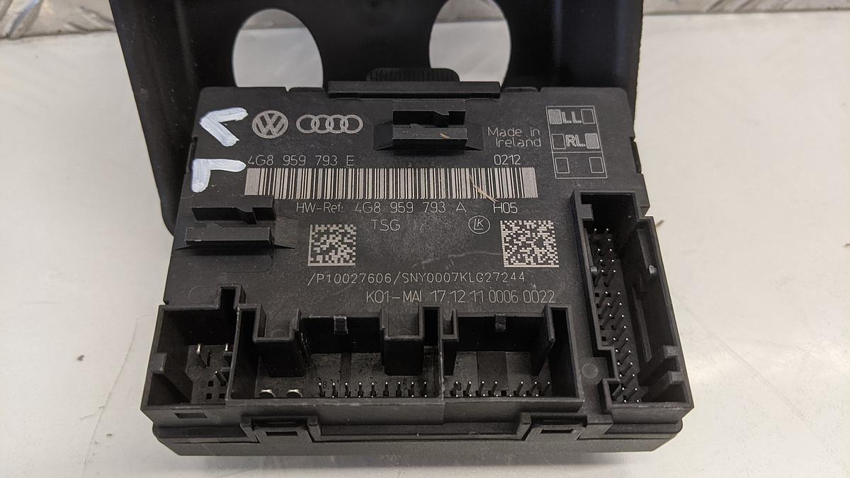 Audi A6 4G C7 Avant Türsteuergerät vorn links 4G8959793E