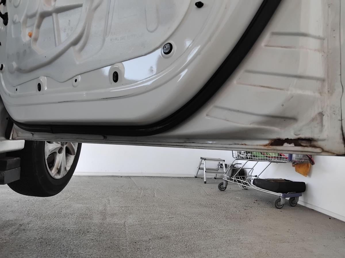 Citroen C-Elysee T&uuml;r vorn rechts Beifahrert&uuml;r EWP weiss banquise BJ2015
