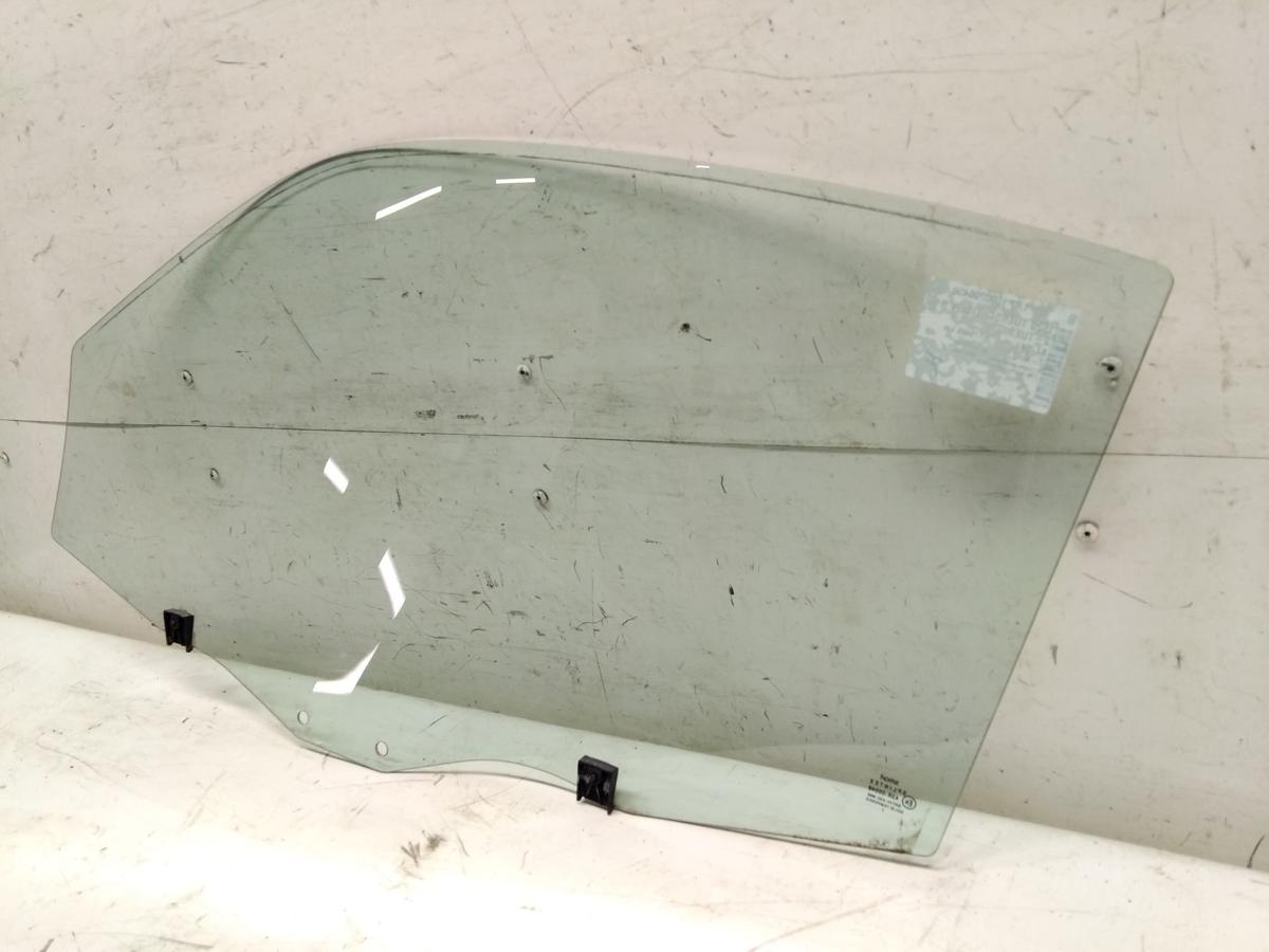 Mitsubishi Colt Z30 original T&uuml;rscheibe vorn rechts 3t&uuml;rig gr&uuml;ncolor BJ2007