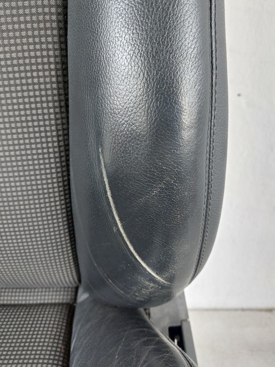 Mercedes E Klasse W211 Sitz vorn links Fahrersitz Teilleder Stoff Heizung