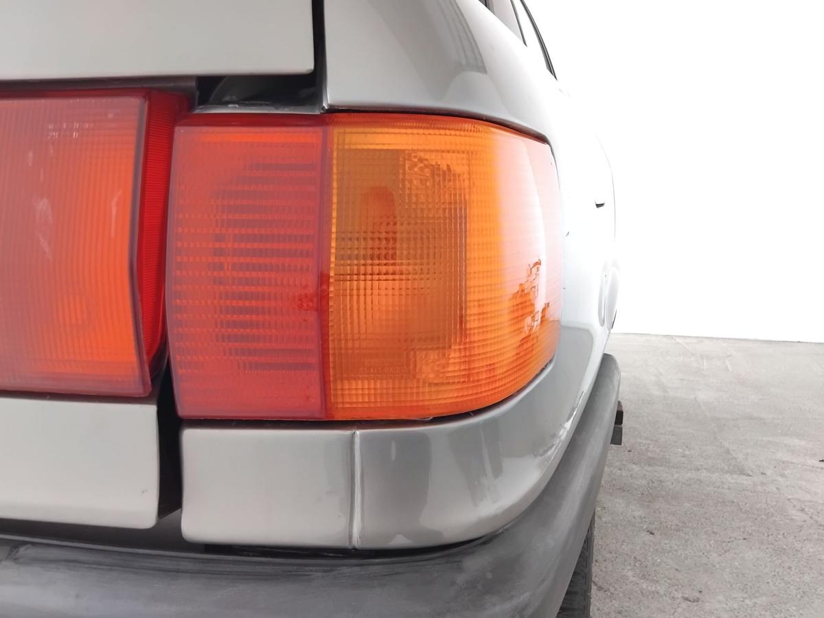 Audi 80 B3 Typ 89 R&uuml;ckleuchte Heckleuchte rechts au&szlig;en Depo BJ1991