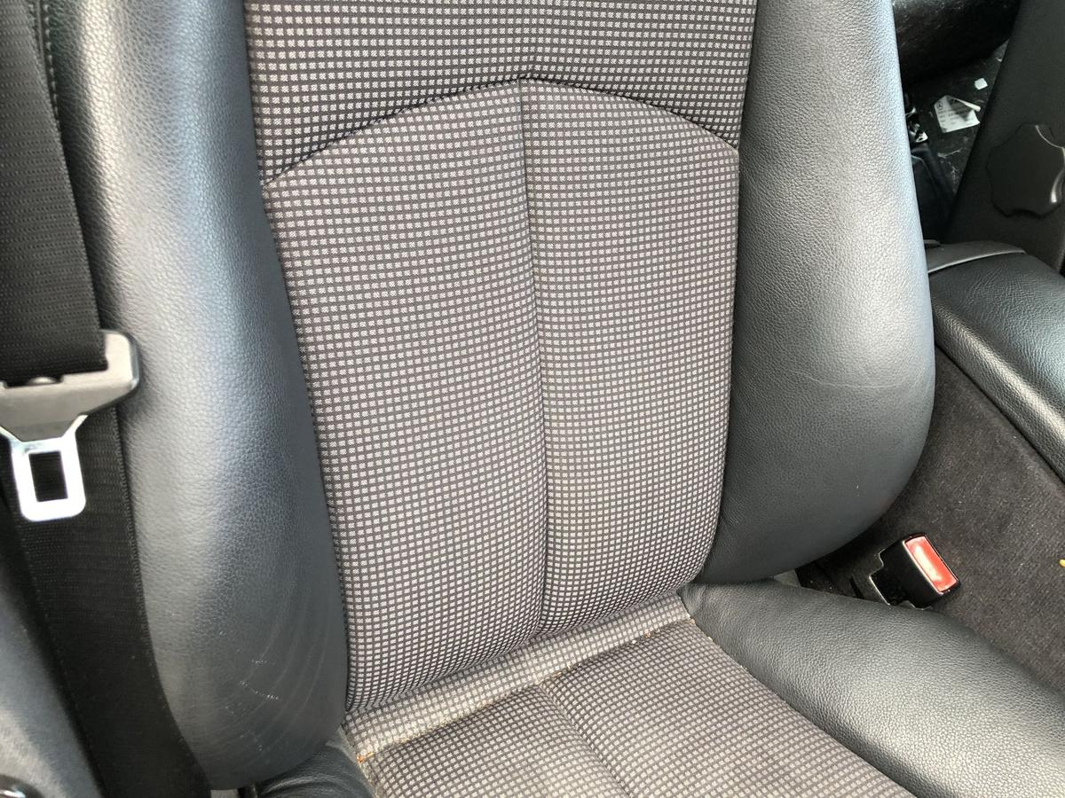 Mercedes E Klasse W211 Sitz vorn rechts Beifahrersitz Teilleder Stoff Heizung