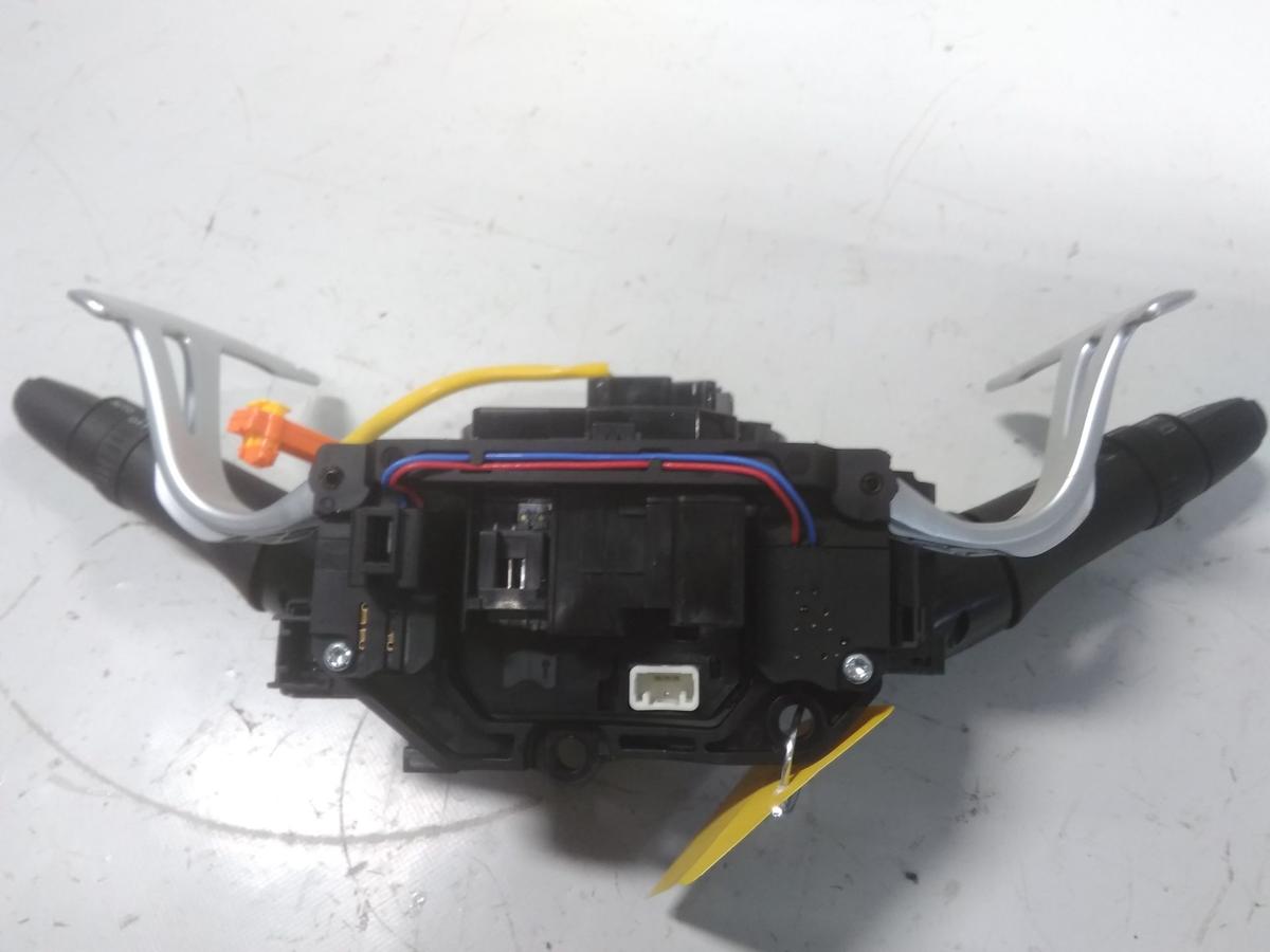 Mitsubishi Eclipse Cross original Kombischalter mit Schaltpaddels Bj.2024