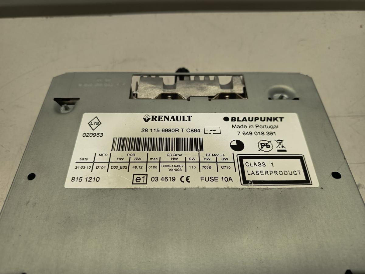 Renault Laguna III Kombi Baujahr 2010 original Radio CD-Radio von Blaupunkt