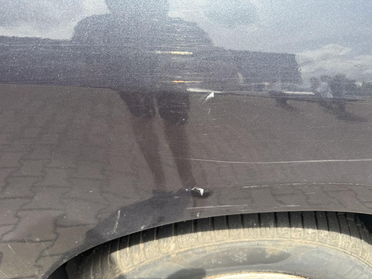 Peugeot 807 original Kotfl&uuml;gel vorn rechts EYJ Aster Grau Metallic Bj.2013
