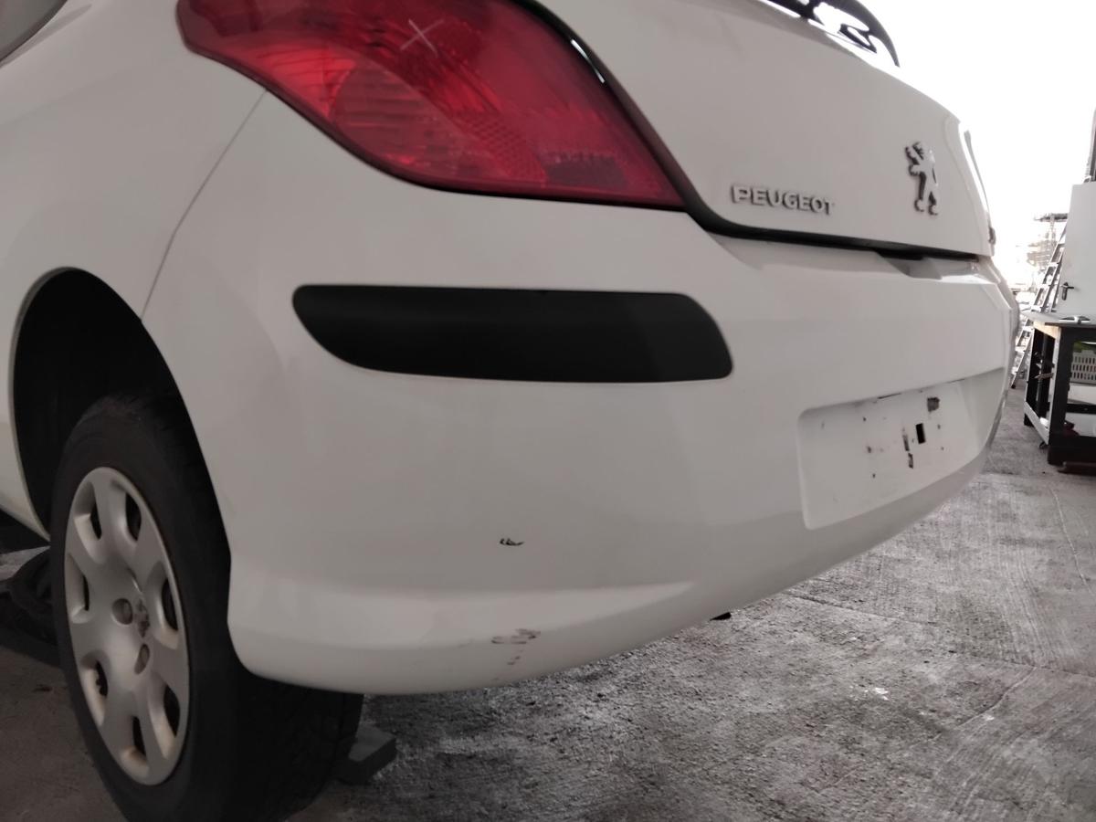 Peugeot 308 I original Sto&szlig;stange Sto&szlig;f&auml;nger hinten EWP Schneewei&szlig; BJ2010 3t&uuml;rig