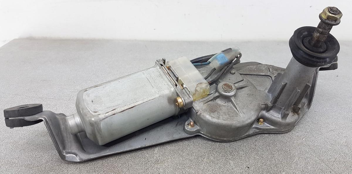 Mazda 6 GY Wischermotor hinten G21B67450A Bj2003