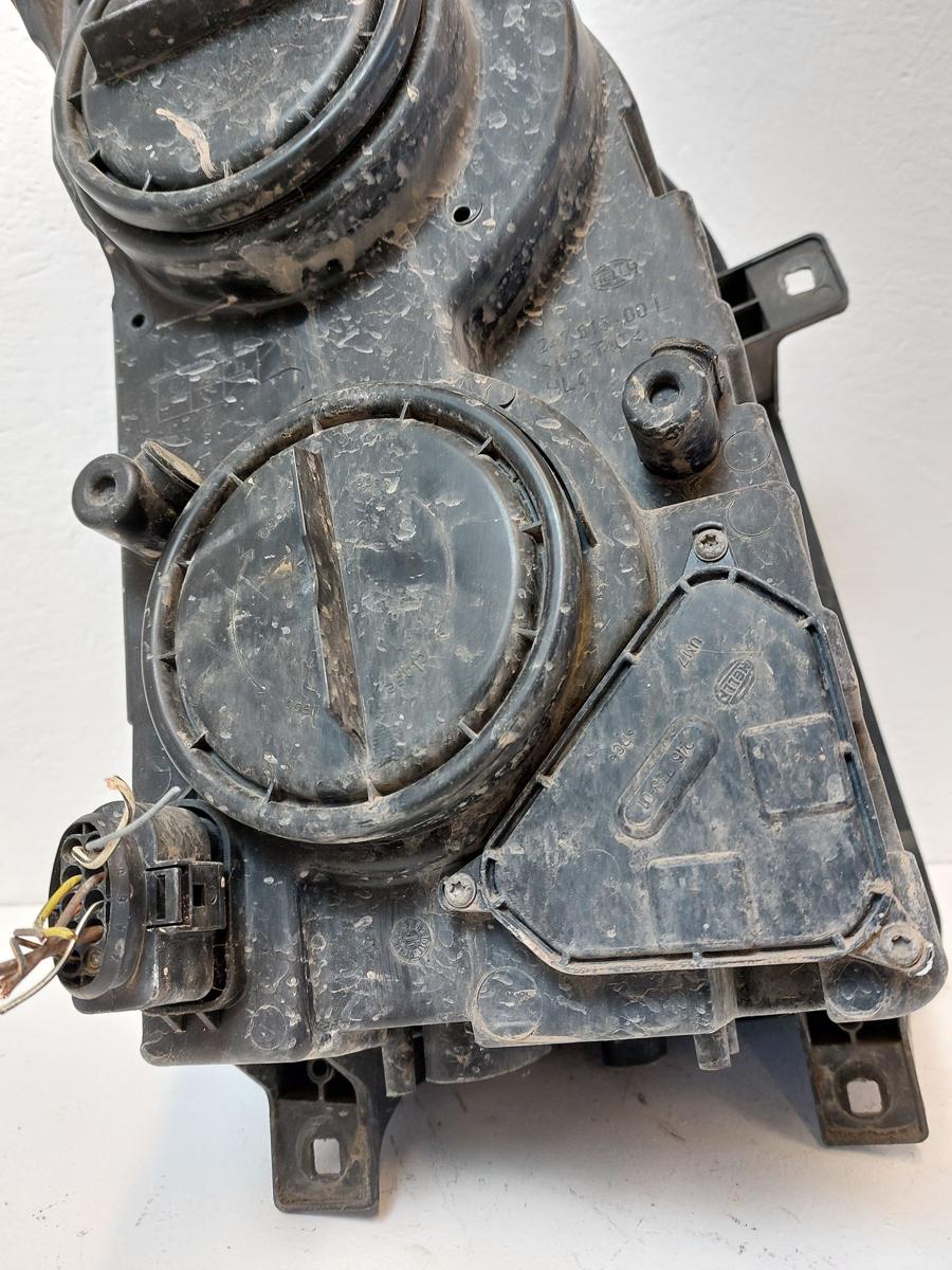 VW Crafter 35 2E Scheinwerfer links Halogen Hella Kratzer Frontscheinwerfer OEM