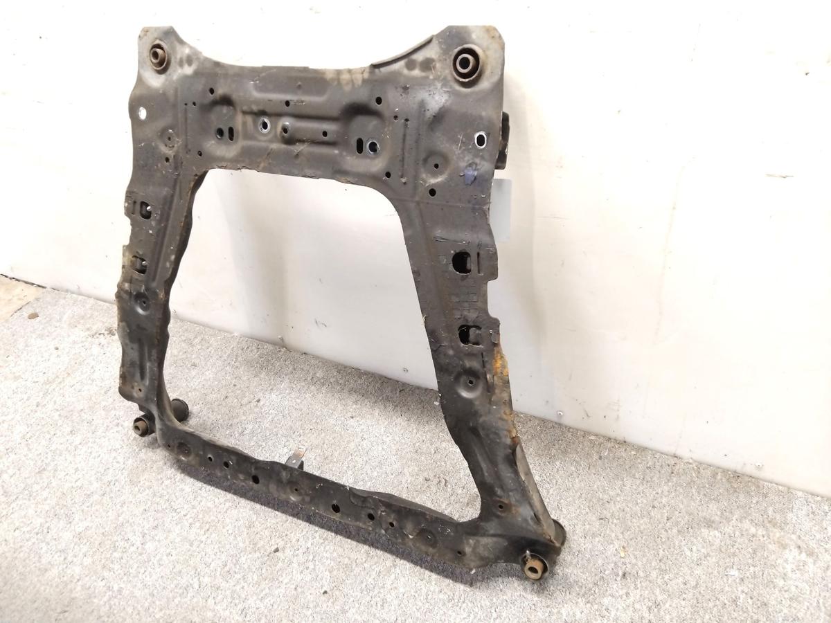 Nissan Qashqai J10 original Vorderachstr&auml;ger Aggregatetr&auml;ger 2.0 104kw Bj.2011