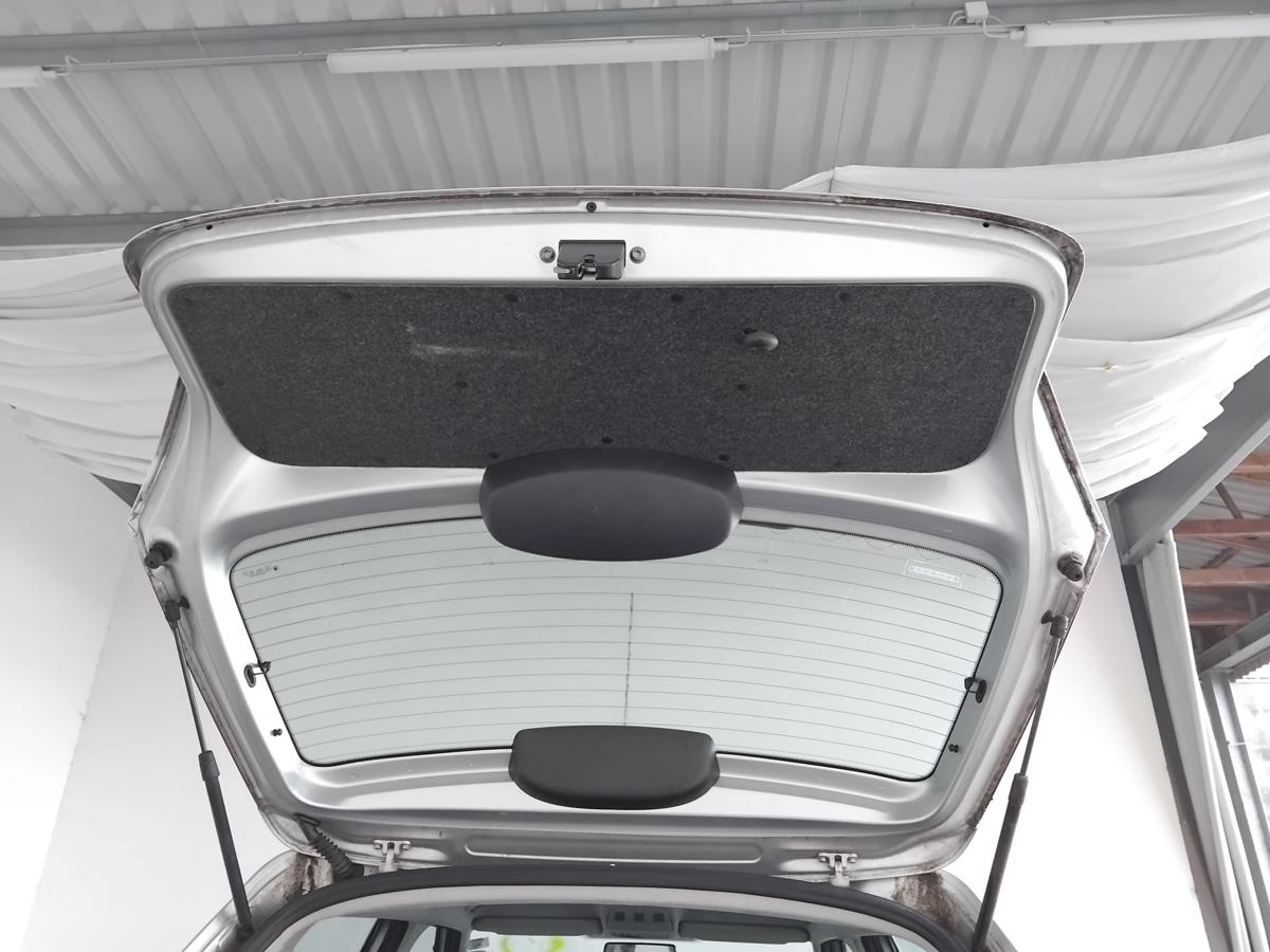 Skoda Fabia 2 5J Heckklappe LA7W reflexsilber 5t&uuml;rig Flie&szlig;heck mit Scheibe BJ08