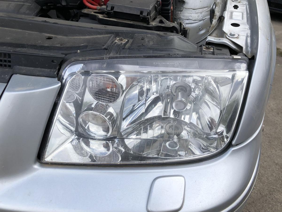 VW Bora 1J Scheinwerfer links Hauptscheinwerfer Zubeh&ouml;rteil ohne Nebel