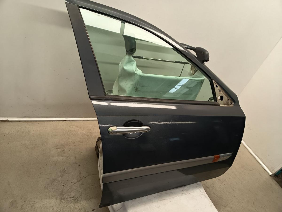 Renault Laguna II orig Tür vorn rechts Beifahrerseite TEB66-Gris Grau Bj 2001
