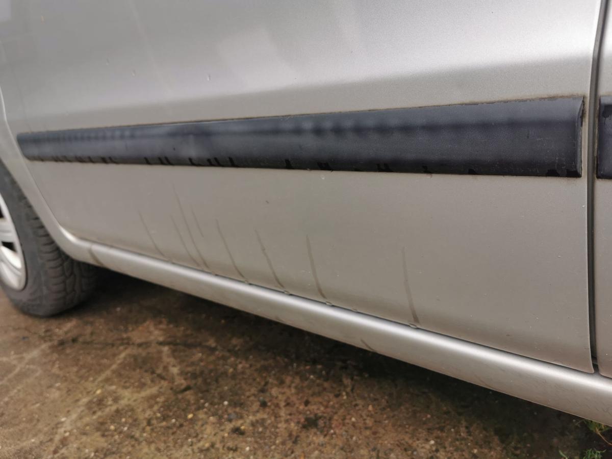 Fiat Panda 169 Fahrertür Tür Autotür Rohbautür vorn links 647 Grigio Steel Met