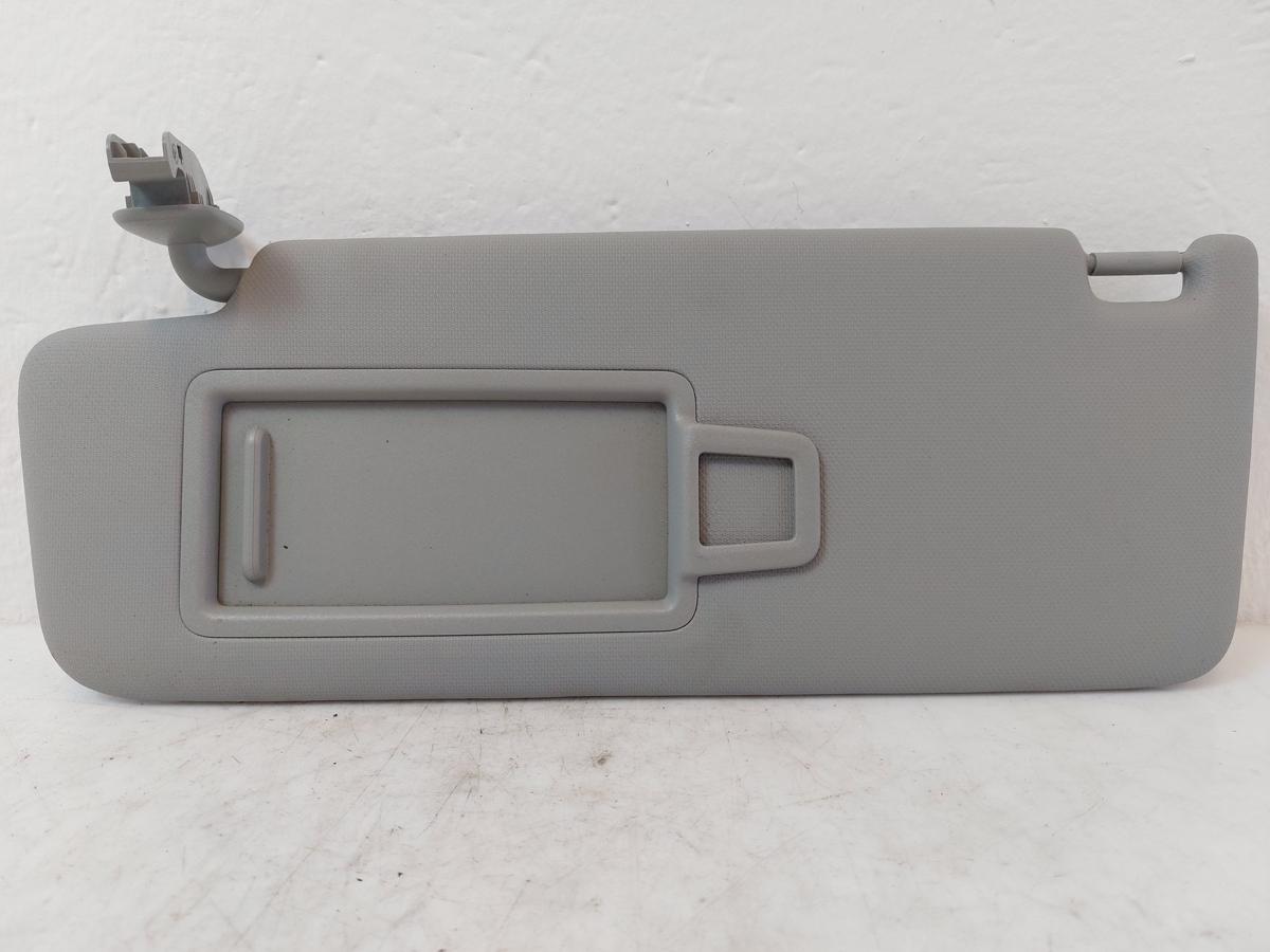 Audi Q2 Typ AG Sonnenblende links mit Spiegel