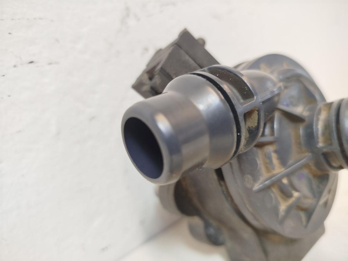 NIO ET7 Elektro Zusatzwasserpumpe elektrisch Umw&auml;lzpumpe K&uuml;hlwasser