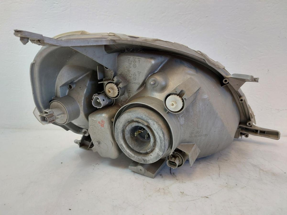 Toyota Yaris P1 Scheinwerfer vorn links Hauptscheinwerfer mit Trübung Lampe