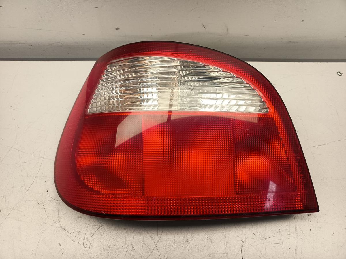 Renault Megan I original R&uuml;ckleuchte links Facelift Baujahr 2001