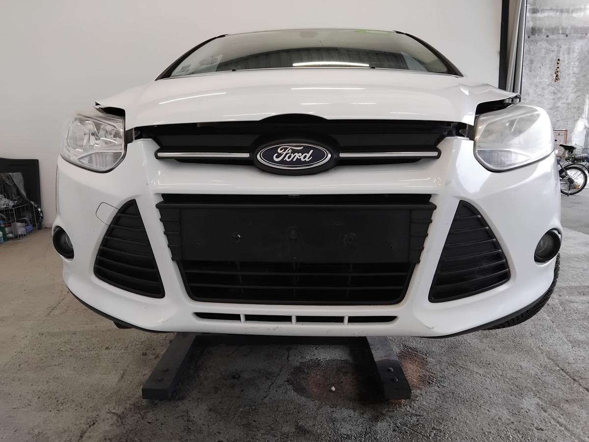 Ford Focus 3 DYB original Sto&szlig;stange Sto&szlig;f&auml;nger vorn frostweiss BJ2013