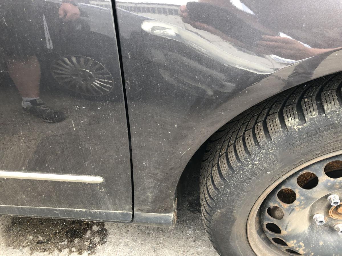 VW Passat 3C B6 Variant Kotfl&uuml;gel vorn rechts Beifahrer LC8Z Moccabrown OEM