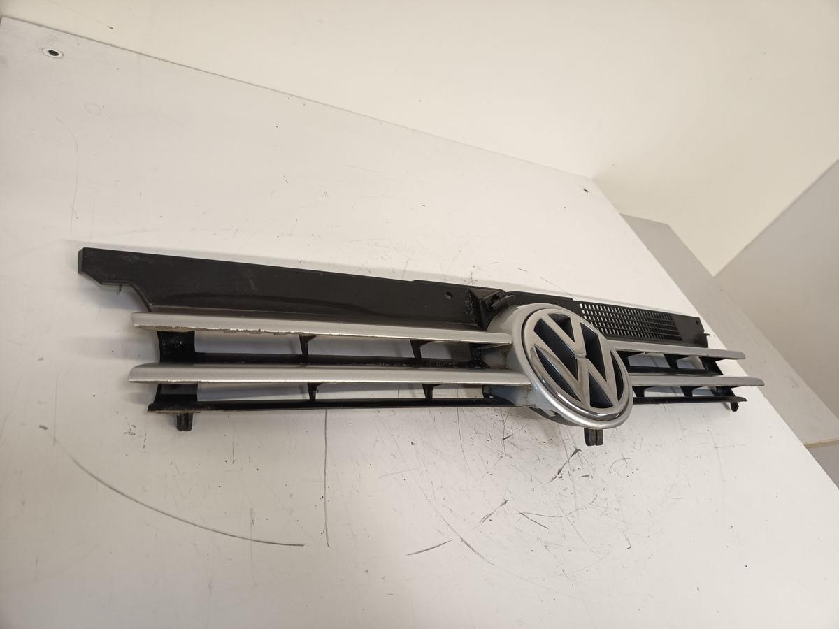 VW Golf IV ori Kühlergrill mit Emblem Grill LA7W Reflexsilber Metallic Bj 2000