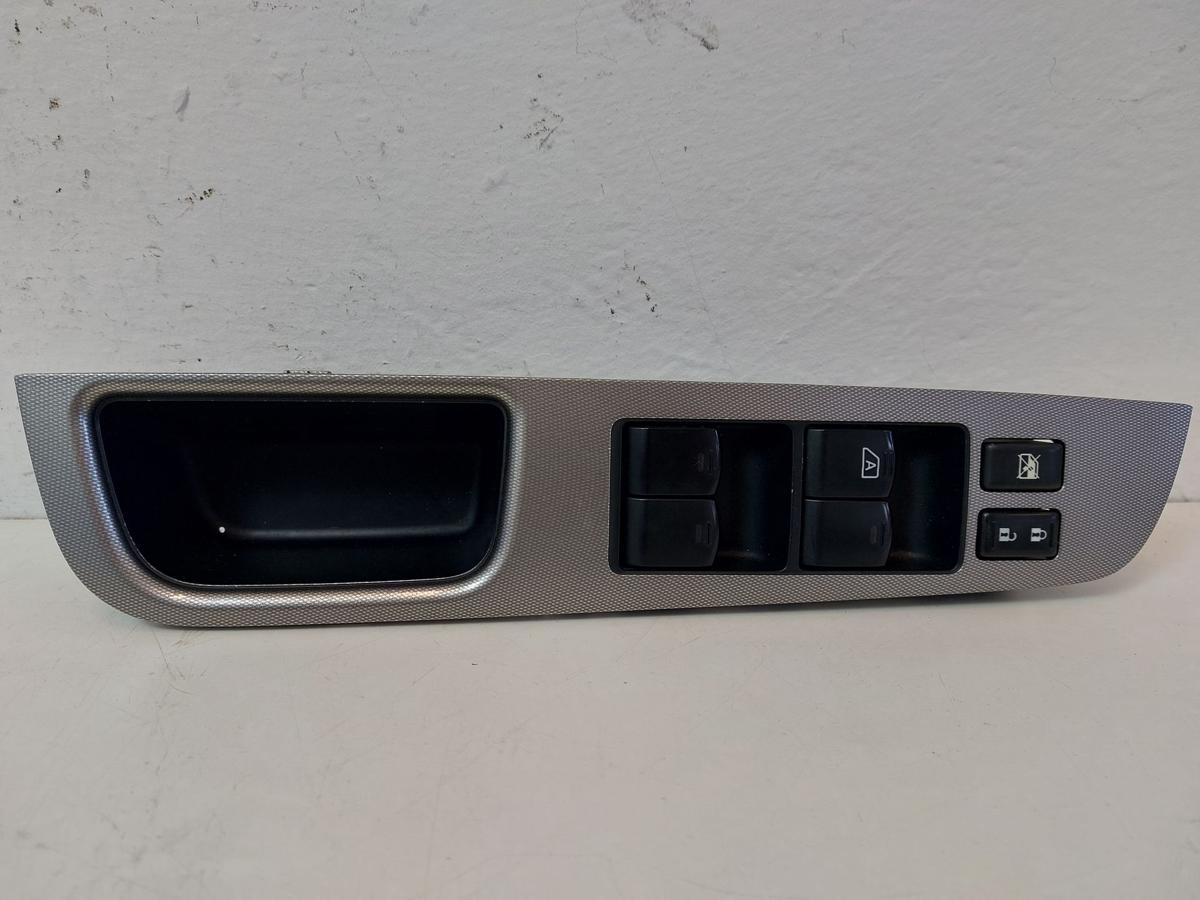 Nissan Tiida C11 Schalter Fensterheber 4 fach T&uuml;r vorn links Fahrert&uuml;r