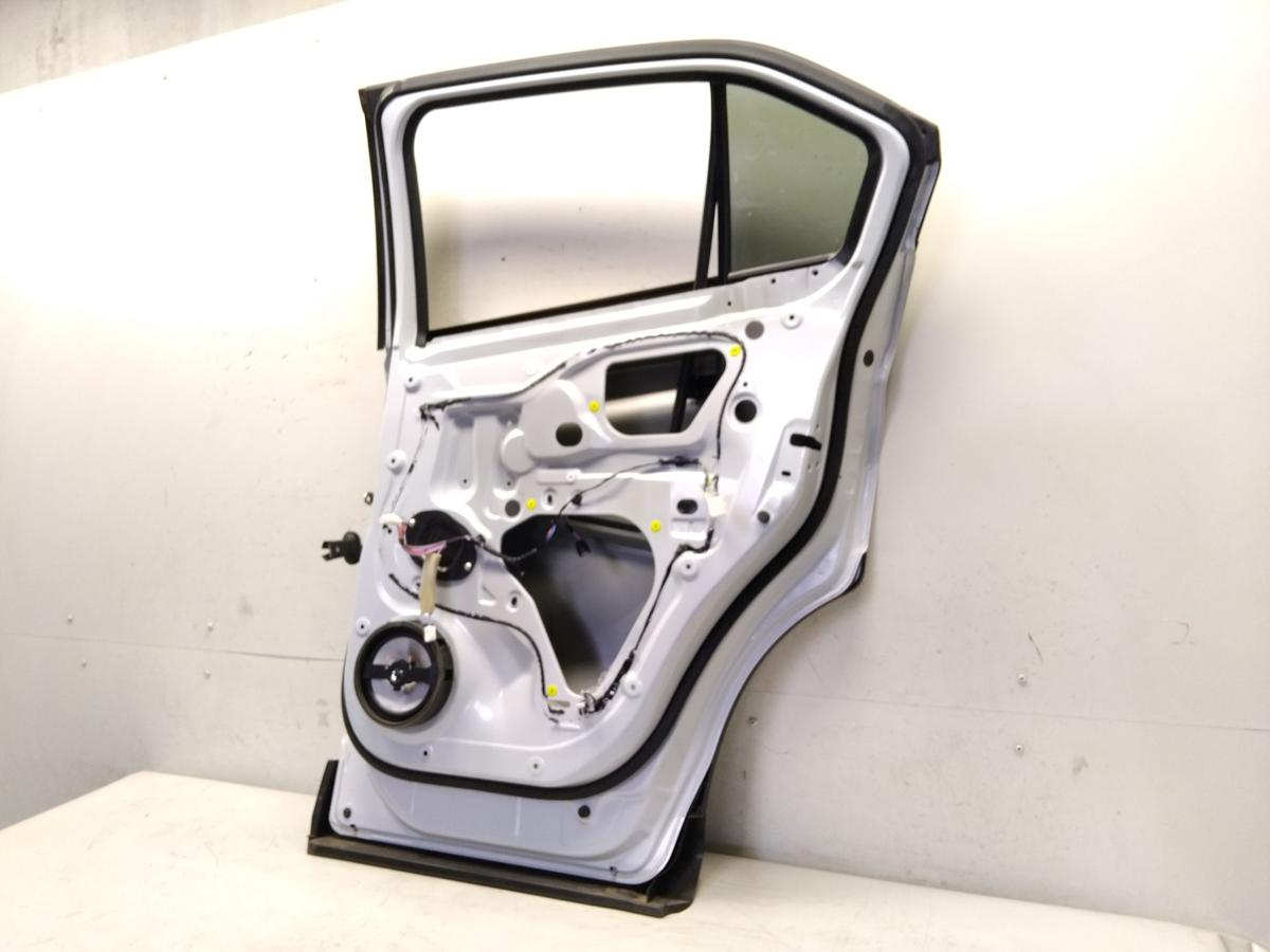 Mitsubishi Eclipse Cross original Tür hinten rechts W85 weiß Facelift ab 03/2021